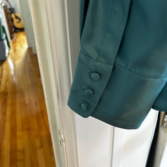 Ann Taylor silk turquoise blouse - Picture 5 of 5